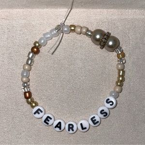 Taylor Swift | Fearless | Homemade Friendship Bracelet